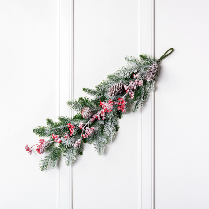 736/9271-10 Подвес НГ заснеженный с шишками и красными ягодами h69см