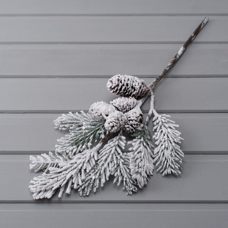 743/20290 KG (АКЦИЯ) Ветка еловая в снегу с шишкой 50см