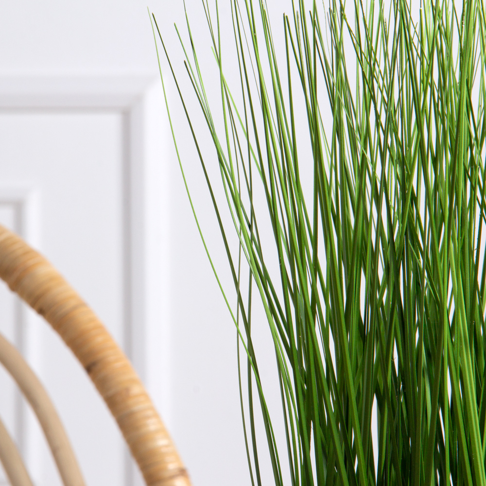 Т023 Трава искусственная в кокосовом боксе 15х10х15см_1