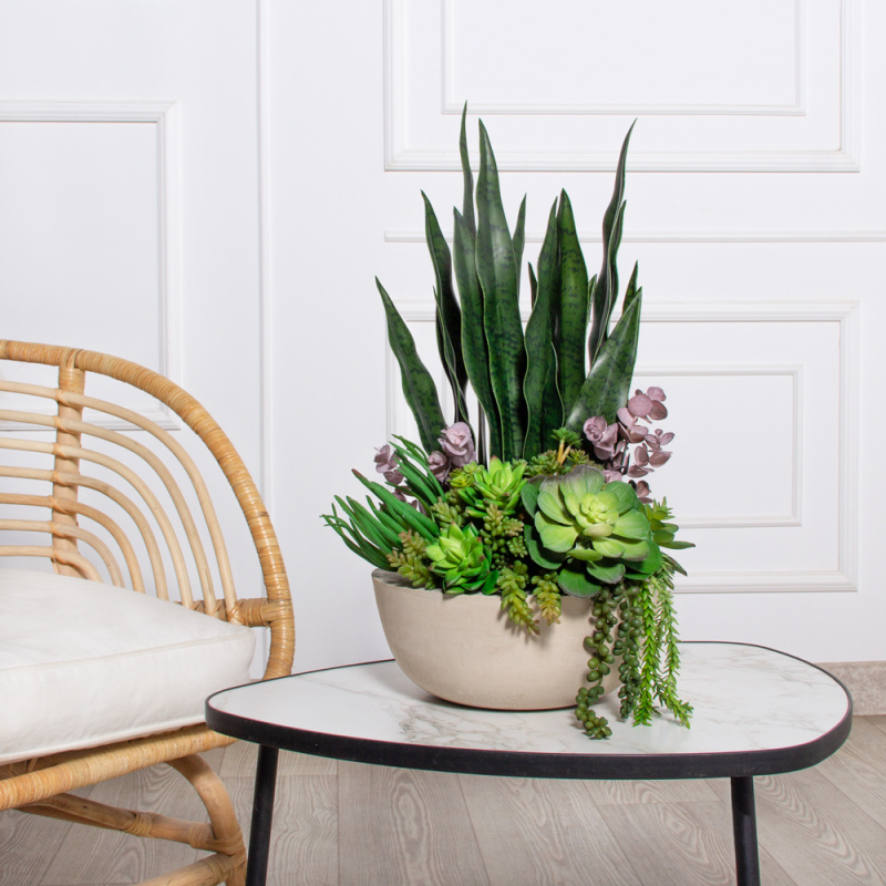 К498(з) Композиция искусственная с сансивиерией и суккулентами h52см в кашпо d26, h10см